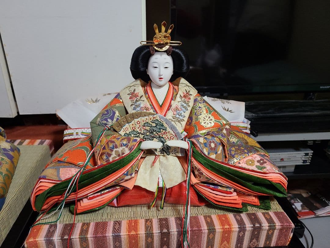 ひな人形　二体　熊倉聖祥