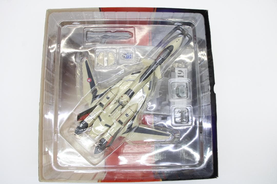 1/60 完全変形 YF-19 マクロスプラス 29-TO0905-04