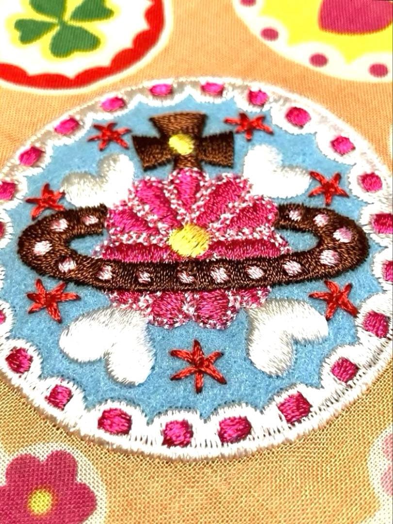 ヴィヴィアンウエストウッド　刺繍ハンカチ　新品未使用
