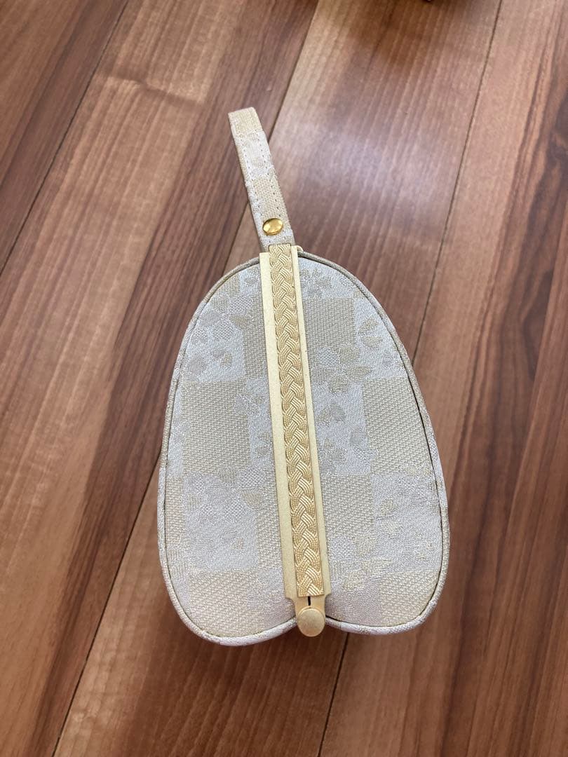 【超美品】【早い者勝ち】和装用バッグと草履セット アイボリー