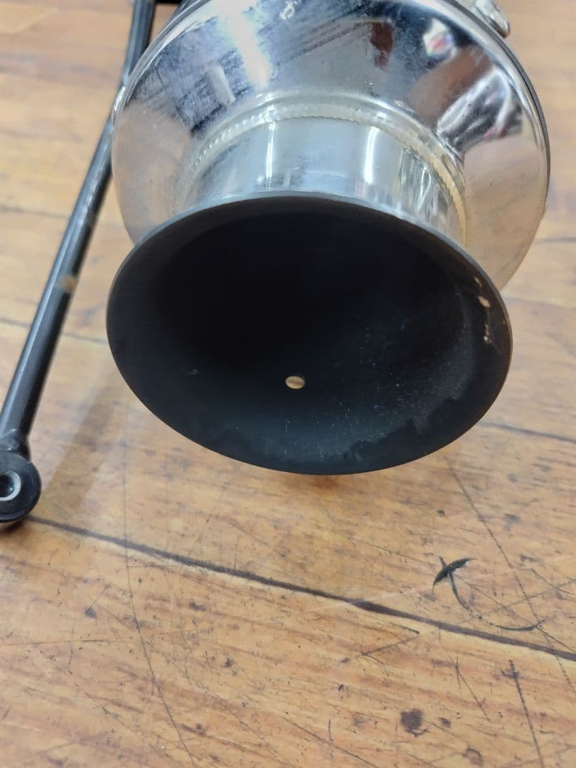 値下げしました　 BEAMS ズーマー　マフラー