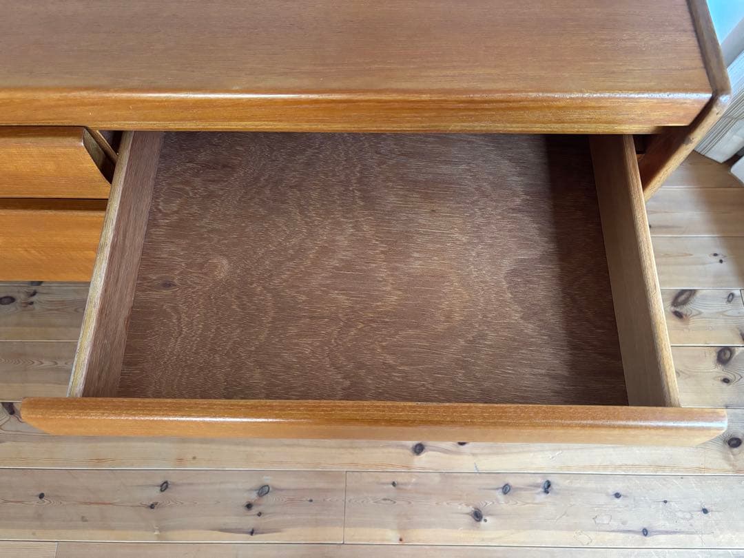 William Lawrence/ウィリアム・ローレンス サイドボード