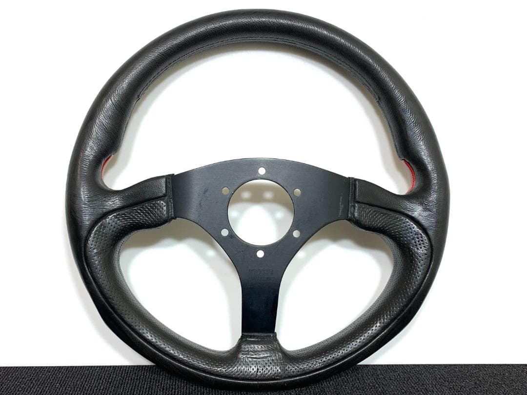 VICTOR ヴィクトール ステアリング 33パイ 赤カーボン風 ハンドル