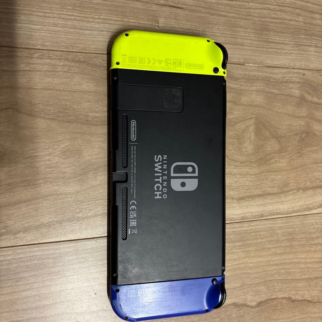 Nintendo Switch ジャンク品ジョイコングリップ付き