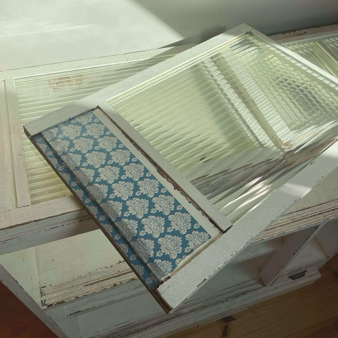 シャビーシック　棚　アンティーク