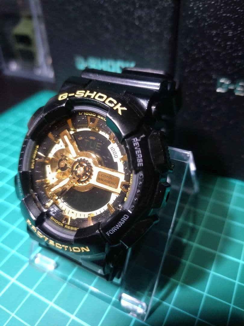 J*y様 《美品》G-SHOCK GA-110 ブラック/ゴールド