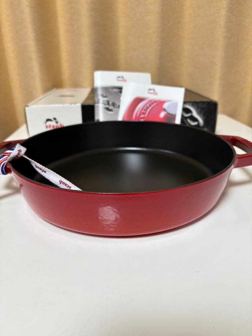 staub 両手フライパン チェリー 26cm ダブルハンドル 赤 美品