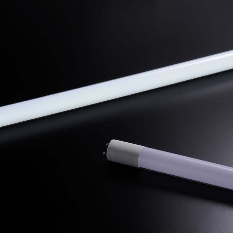 【新品】オーム電機 直管LEDランプ 昼光色 Ra80 G13（10本入り）