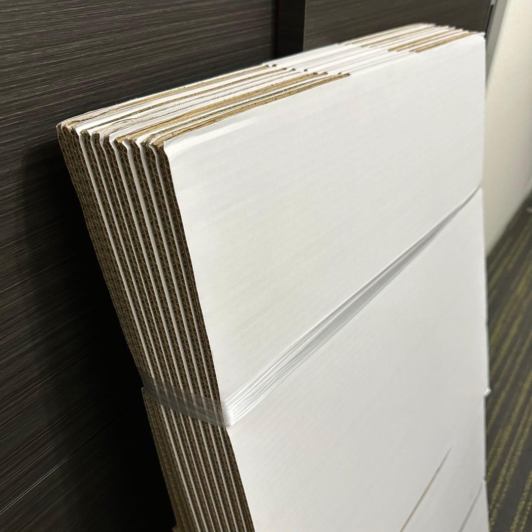 梱包ダンボール（白・50枚）洋服用　大きいサイズ