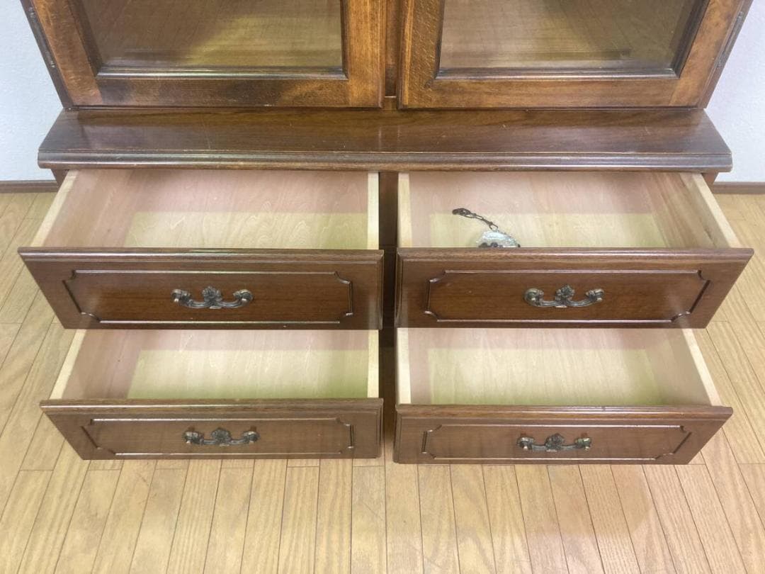 karimoku コロニアル ガラス扉 本棚 書棚 飾り棚 コレクションケース