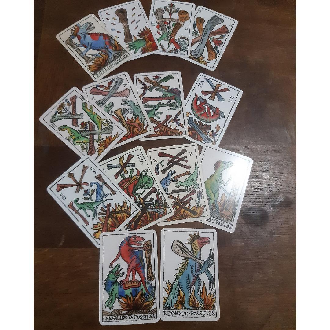 【正規品タロットカード】超貴重デッキ✨入手困難品✨マルセイユ版初の恐竜タロット