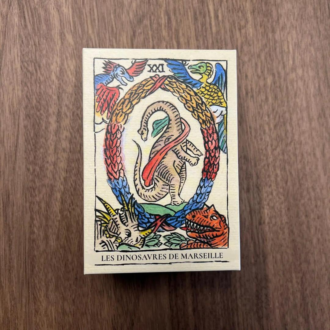 【正規品タロットカード】超貴重デッキ✨入手困難品✨マルセイユ版初の恐竜タロット
