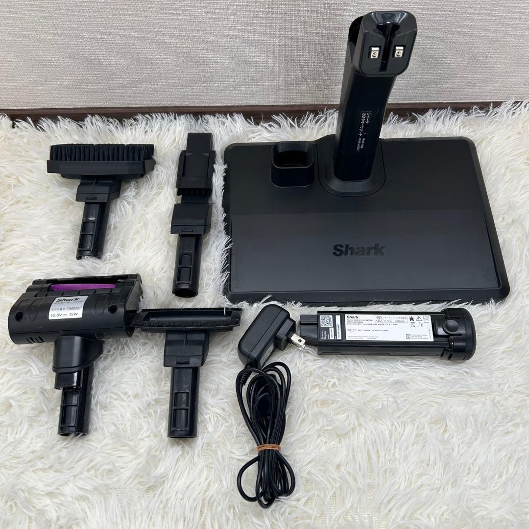 SHARKシャーク コードレスサイクロン掃除機 CS651JBL 上位モデル