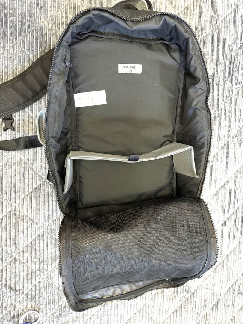 Nike バックパック ナイキ バッグ　32L 旅行 リュック