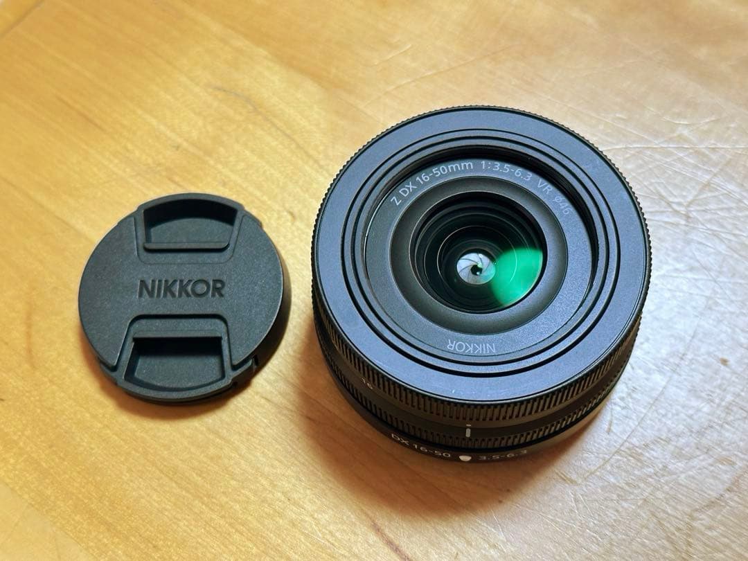 Nikon Zfc レンズキット 「撮影枚数111枚」とおまけ付き