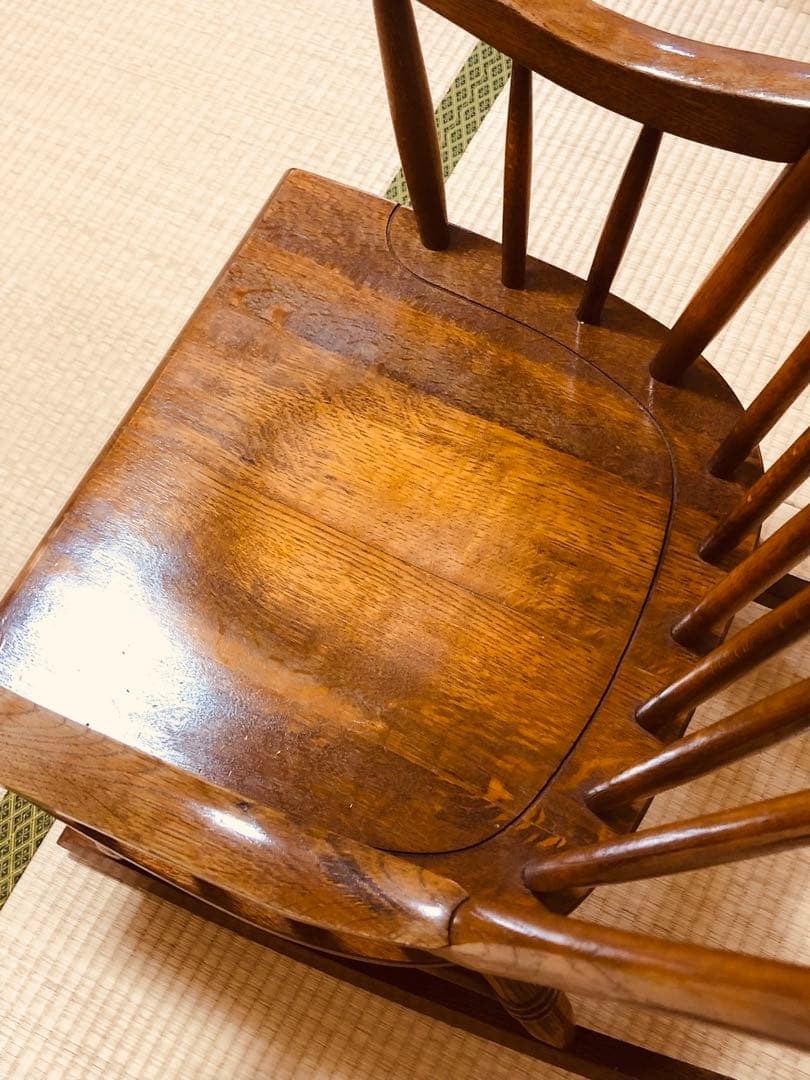 柏木工のロッキングチェア 古いです キズ スレありますが艶と味あります
