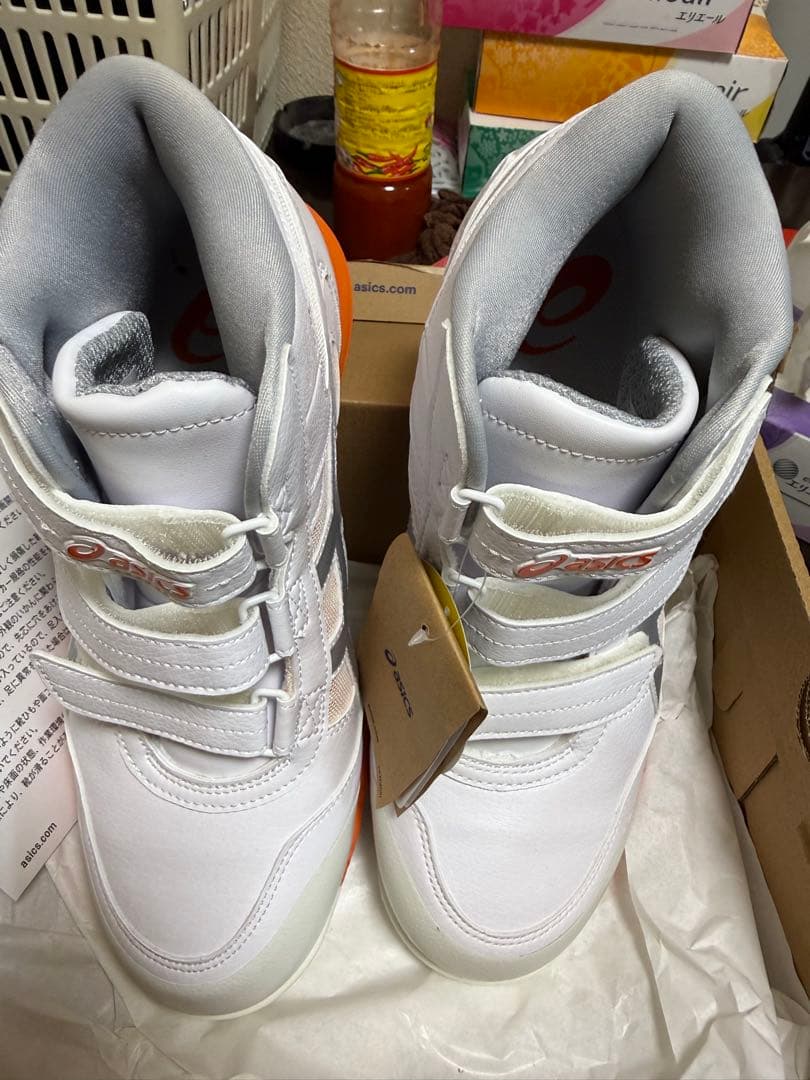 asics ホワイトオレンジ ハイカット安全靴
