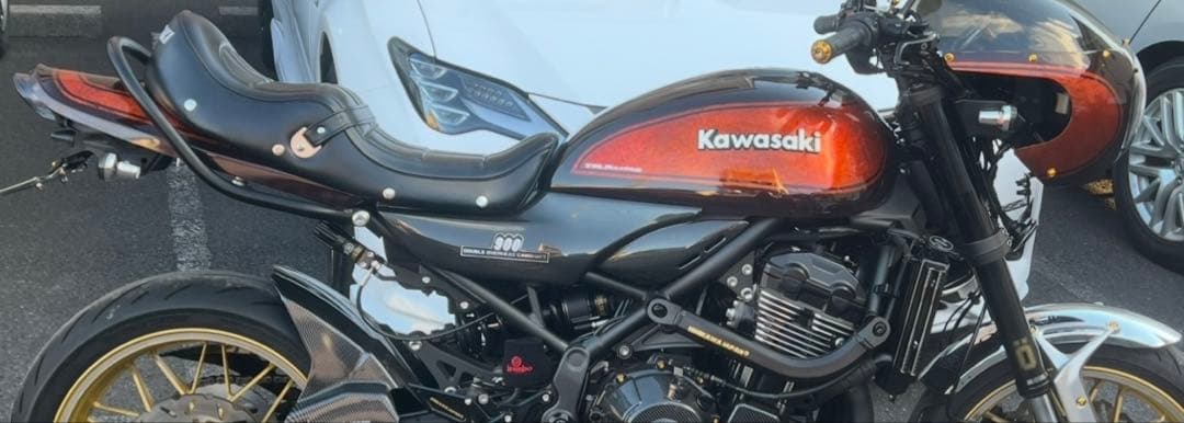 Z900RS カフェレーサー 外装セット　タンク　アッパーカウル　火の玉