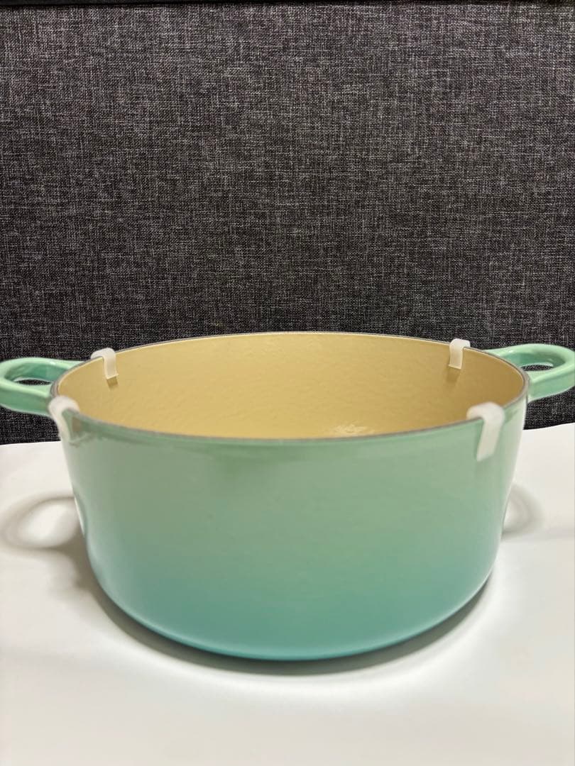ル・クルーゼ　ココット ロンド 24cm クールミント　レア　人気