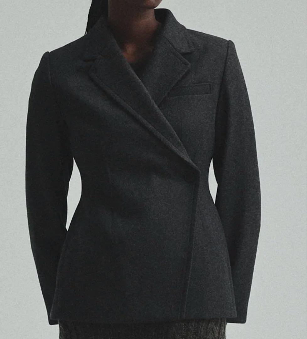 ローブブラン　laubeblanc ジャケット　新品未使用　ネイビー