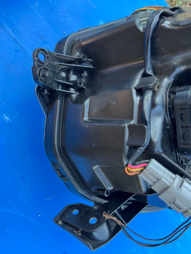 ヘッドライト クリアレンズ 日本製