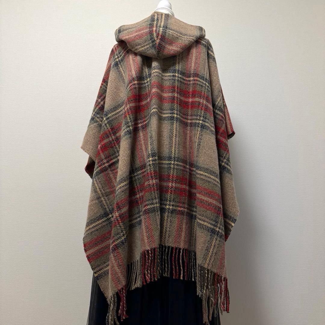 ダーマコレクション LOCHCARRON ポンチョ　カシミヤ100％　タグ付き