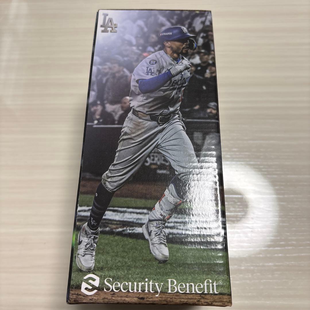 ドジャース　ベッツ　ボブルヘッドフィギュア（新品）