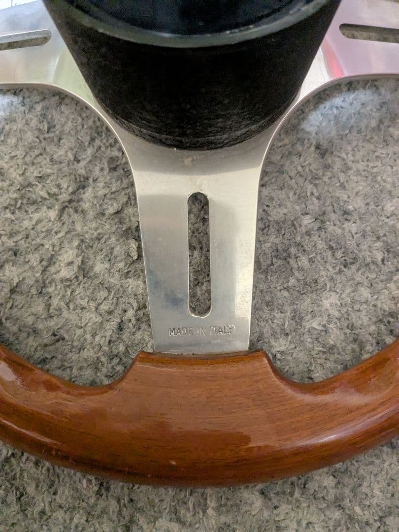 旧車　ハンドル