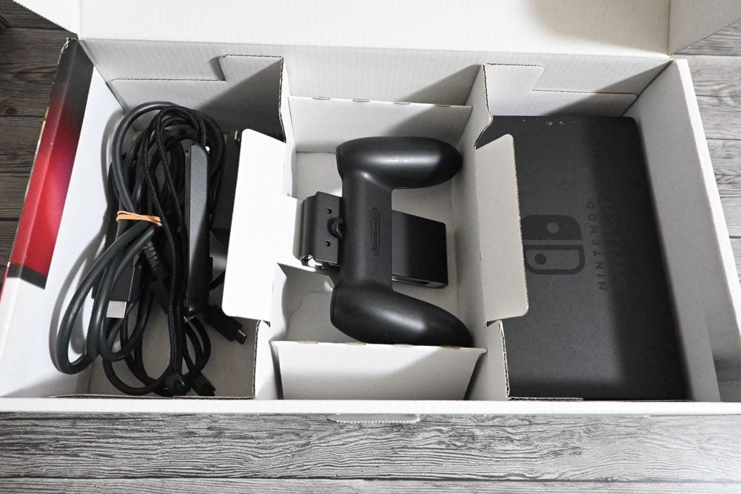 Nintendo Switch 本体 プロコン付 付属品完備
