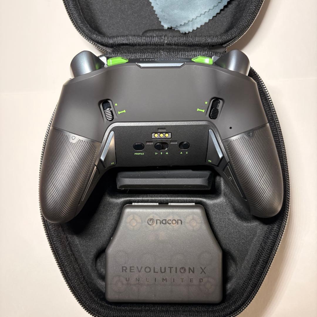 【未使用】NACON Revolution X Unlimitedコントローラー