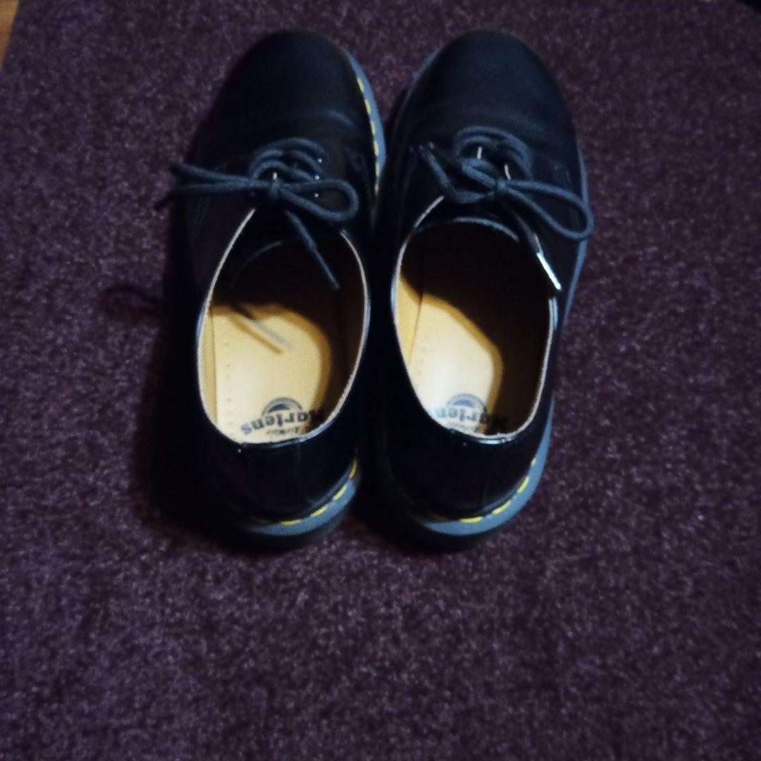 ドクターマーチン　３ホール　UK８