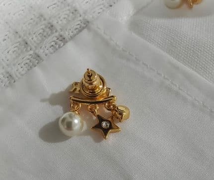 Dior 星 パール ピアス ゴールド