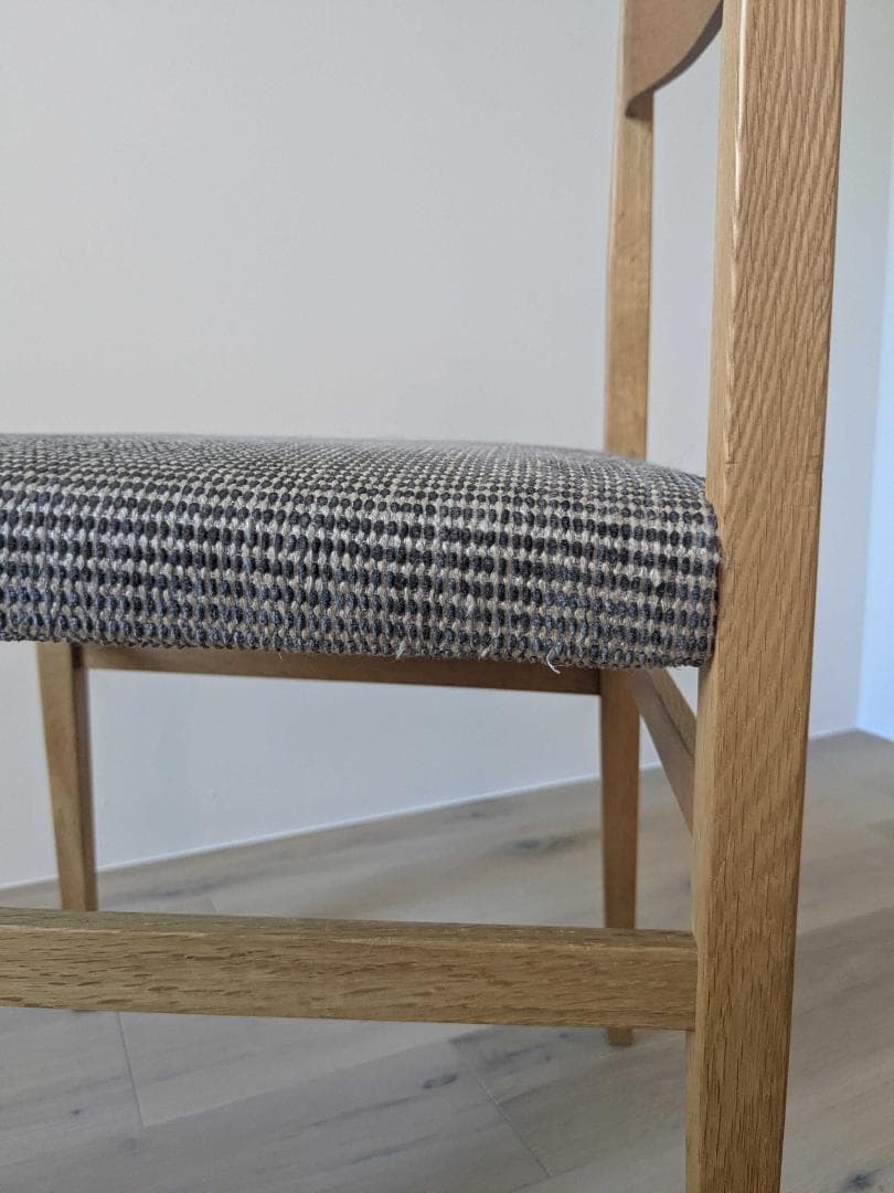 宮崎椅子製作所　Menu メニューサイドチェア