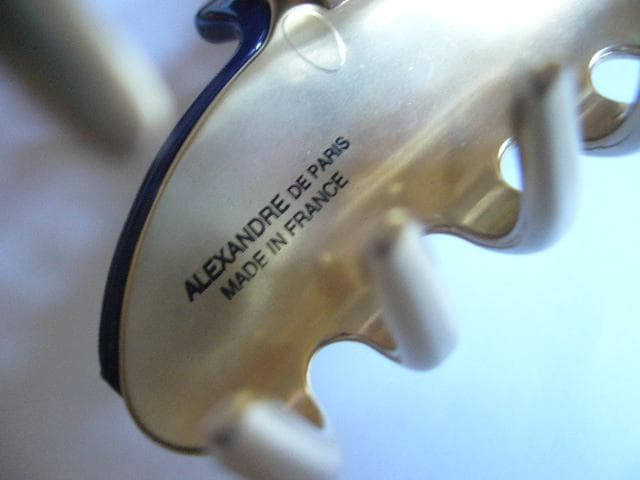 ☆美品☆アレクサンドルドゥパリ●クリスタル付きクリップ/ネイビー/Mサイズ