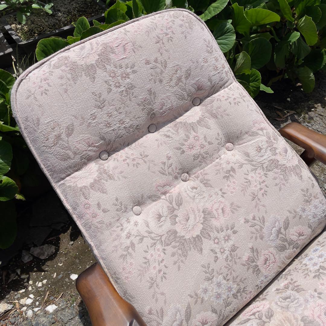 ① カリモク リクライニングチェア パーソナルチェア チェア 花柄　コロニアル