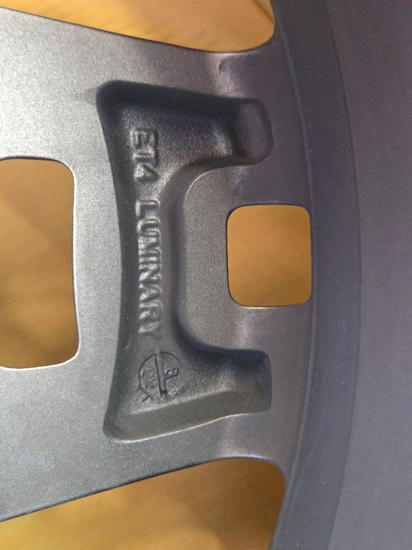 USトヨタ　TRD　17インチアルミホイール中古1本　ランクルプラド、FJ、