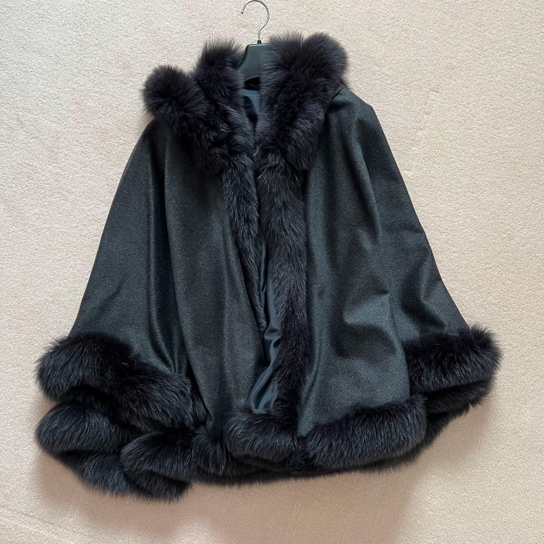 新品未使用イタリア製カシミヤ ケープ コート　ポンチョ サガファー ￼フォックス
