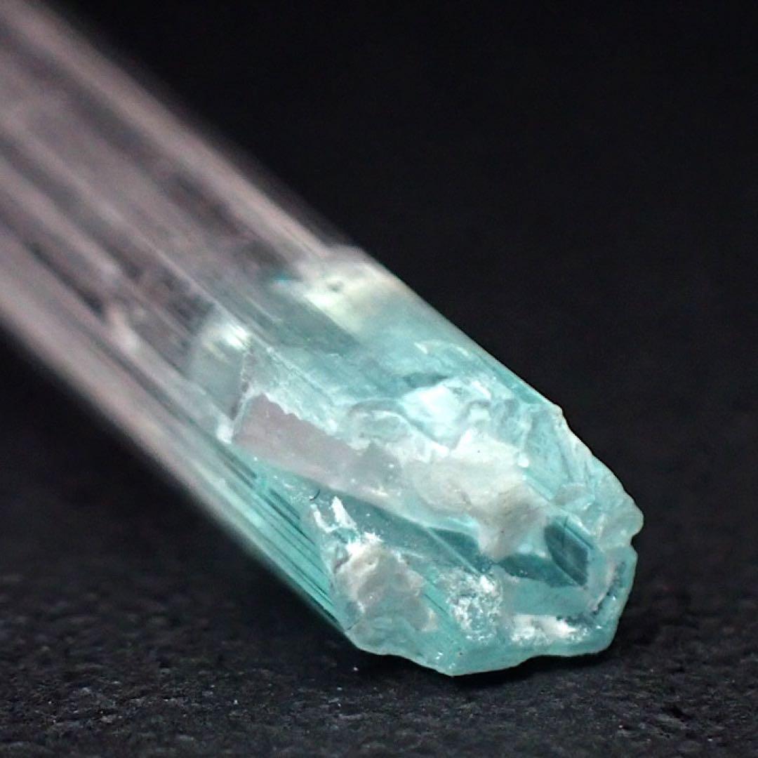 【アフガニスタン/ピーチ鉱山産】トルマリン結晶