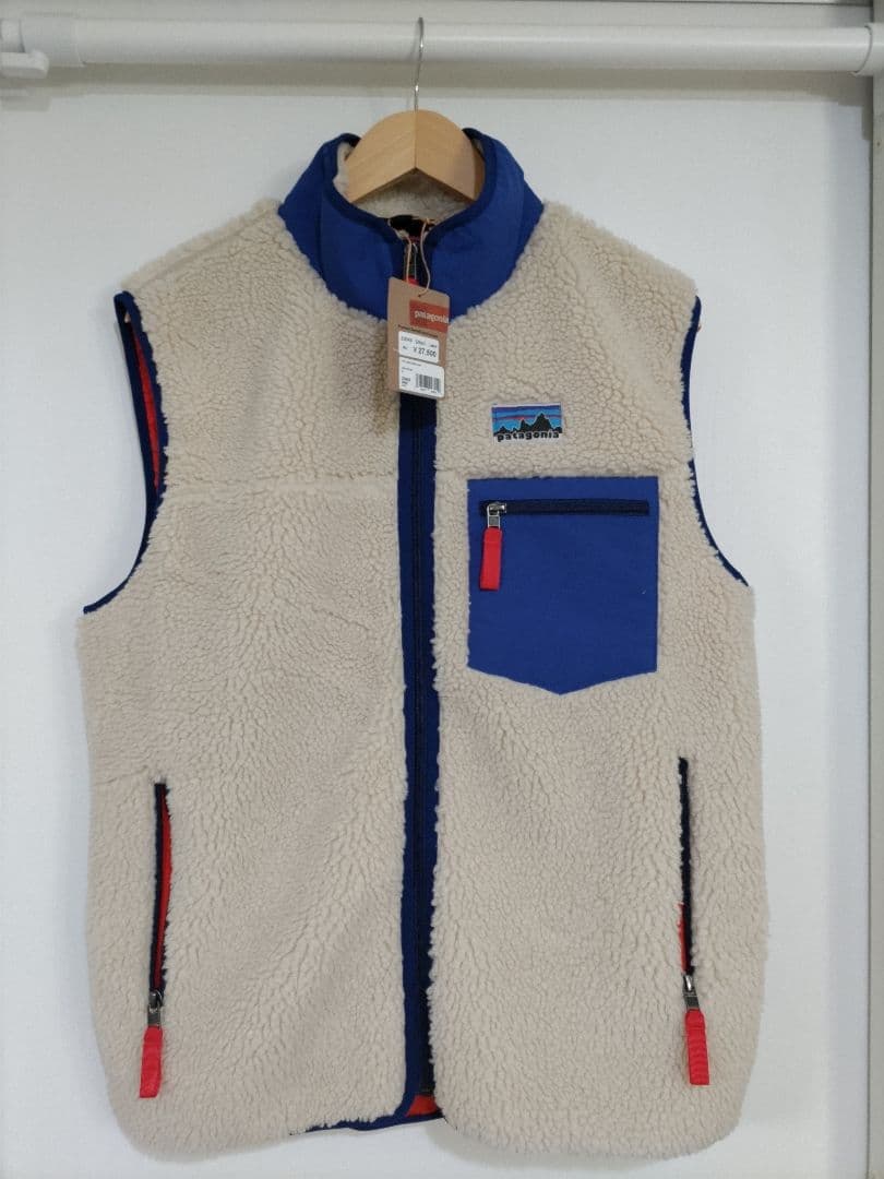 （新品）patagonia　新モデル　メンズ　レトロX　ベスト