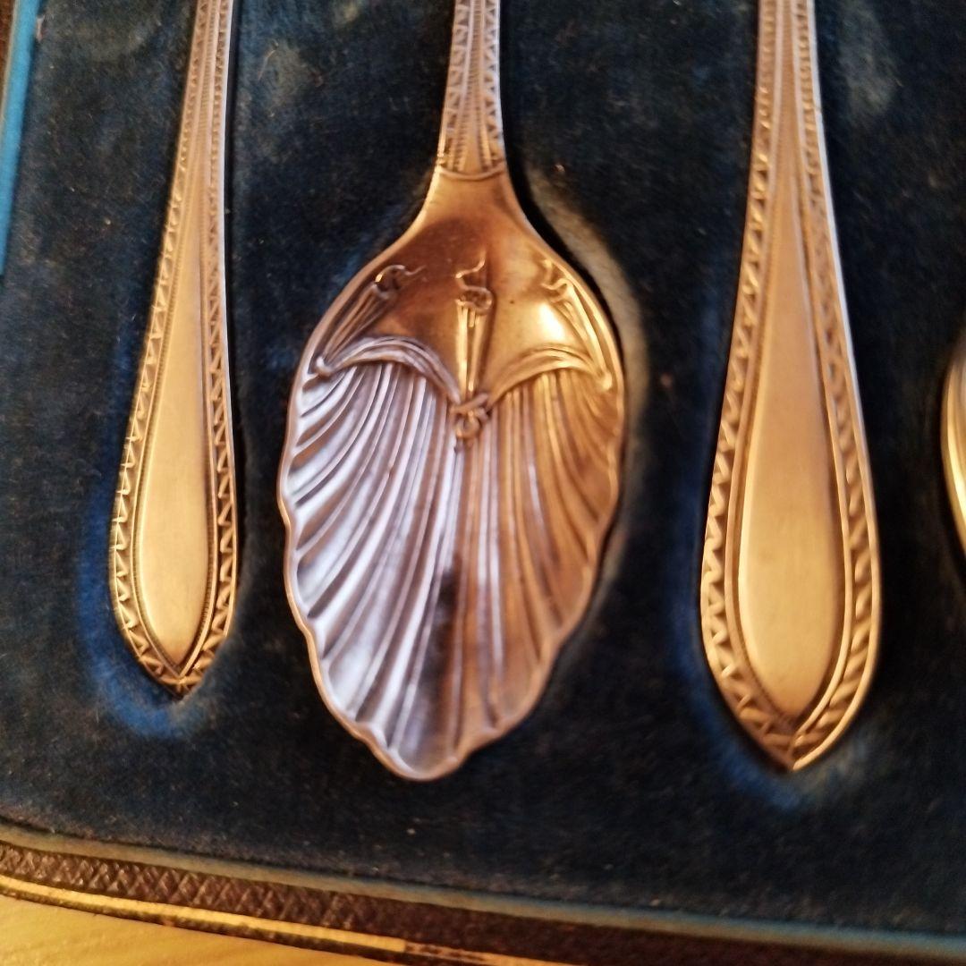 英国アンティーク　純銀製スプーンセット 6本+トング