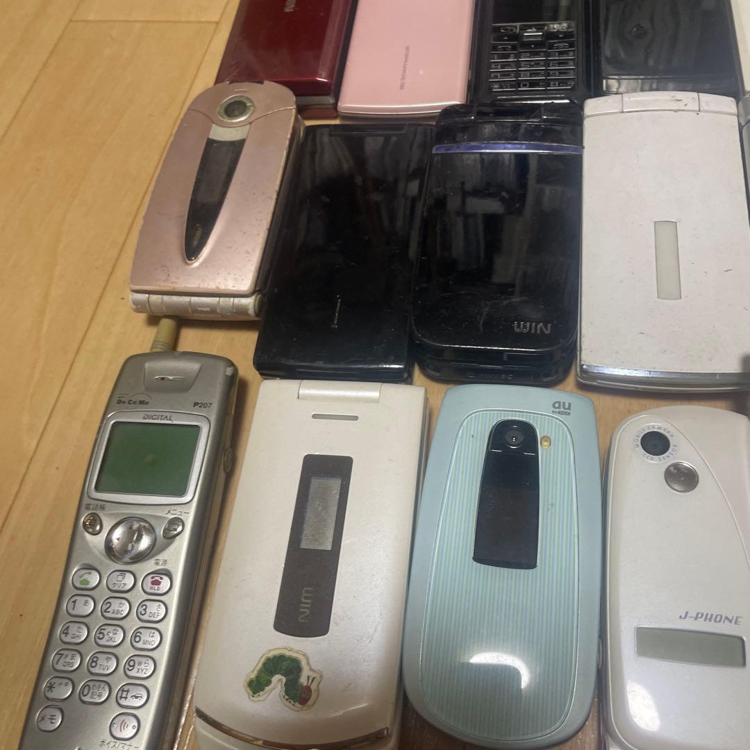 100台　大量　まとめ　携帯電話　ガラケー　本体