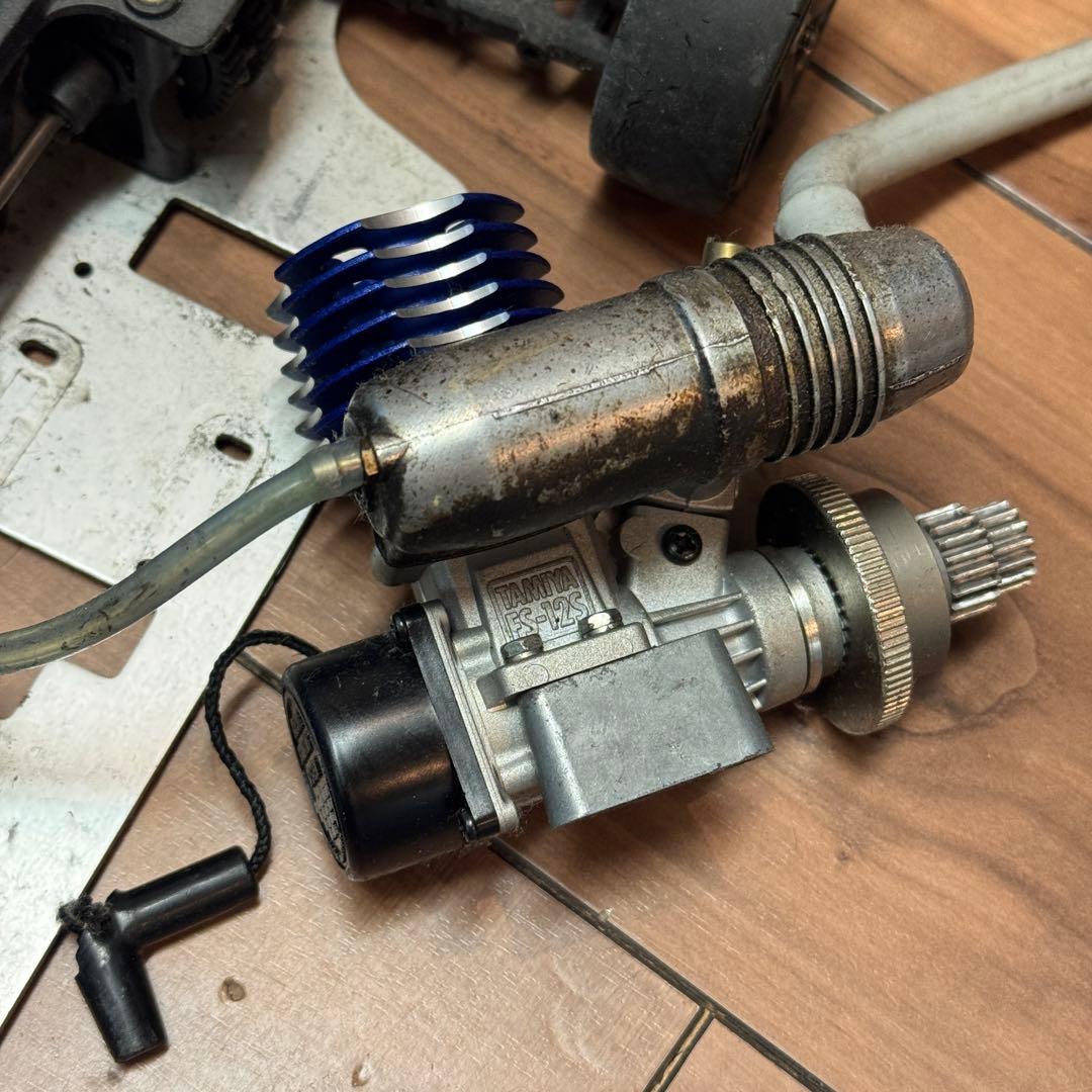 タミヤTG10-Mk.1メルセデスベンツCLK部品取り