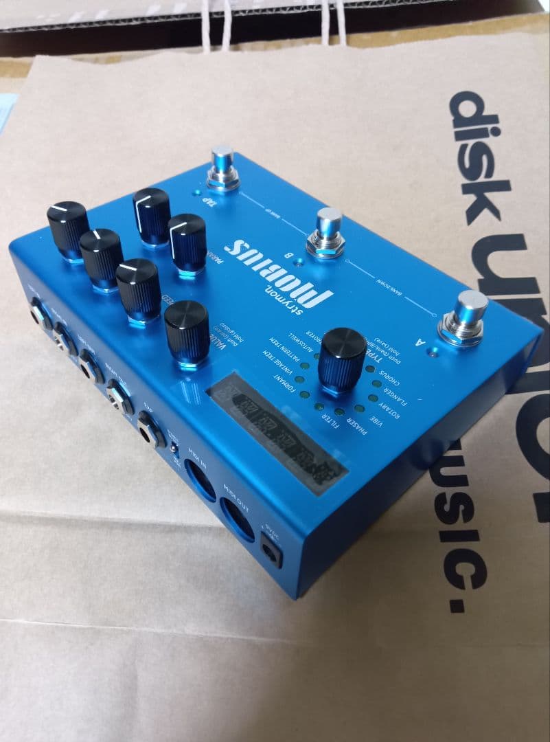 【美品】strymon mobius