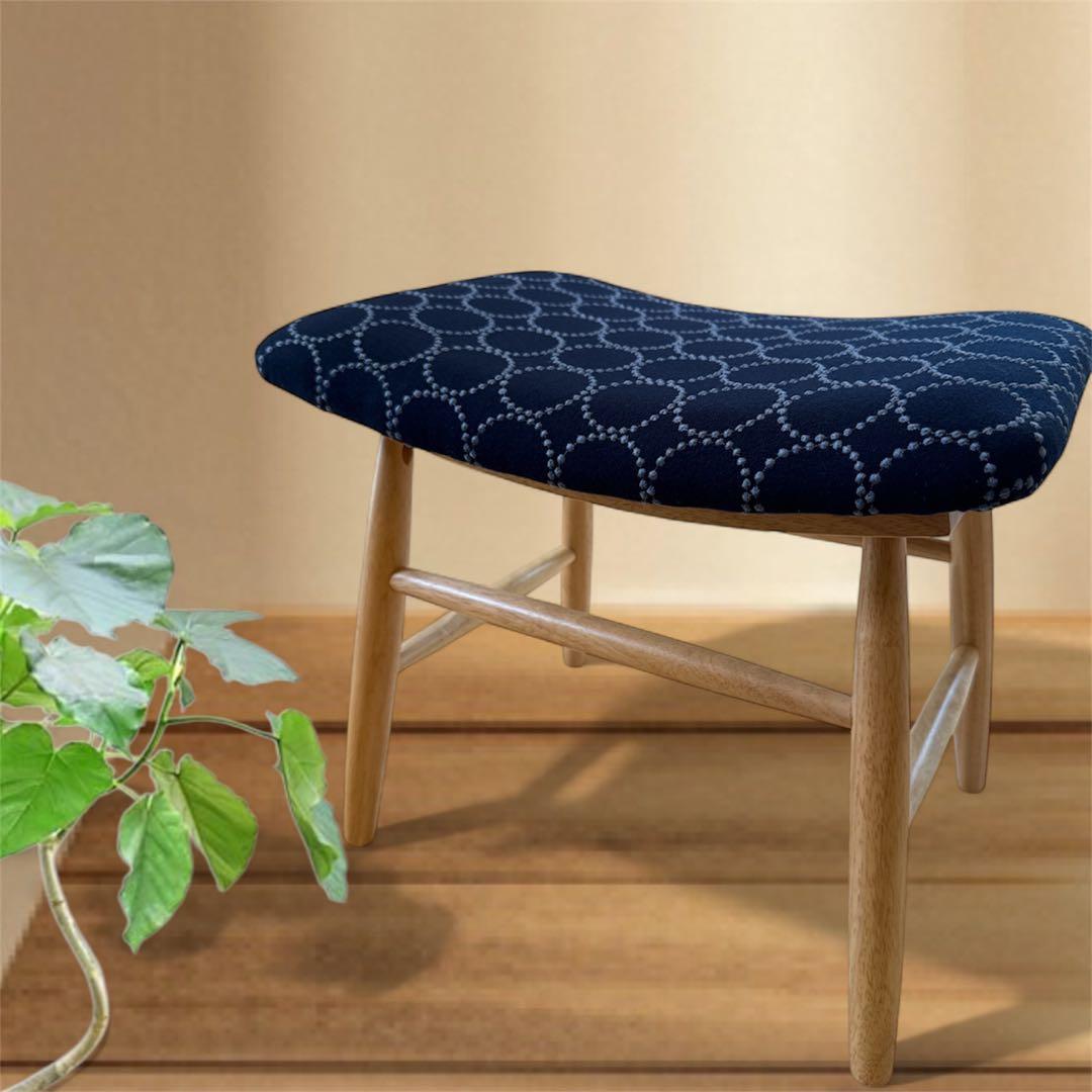 ミナペルホネン生地使用スツール　オットマン　イス　チェア　椅子　家具　インテリア