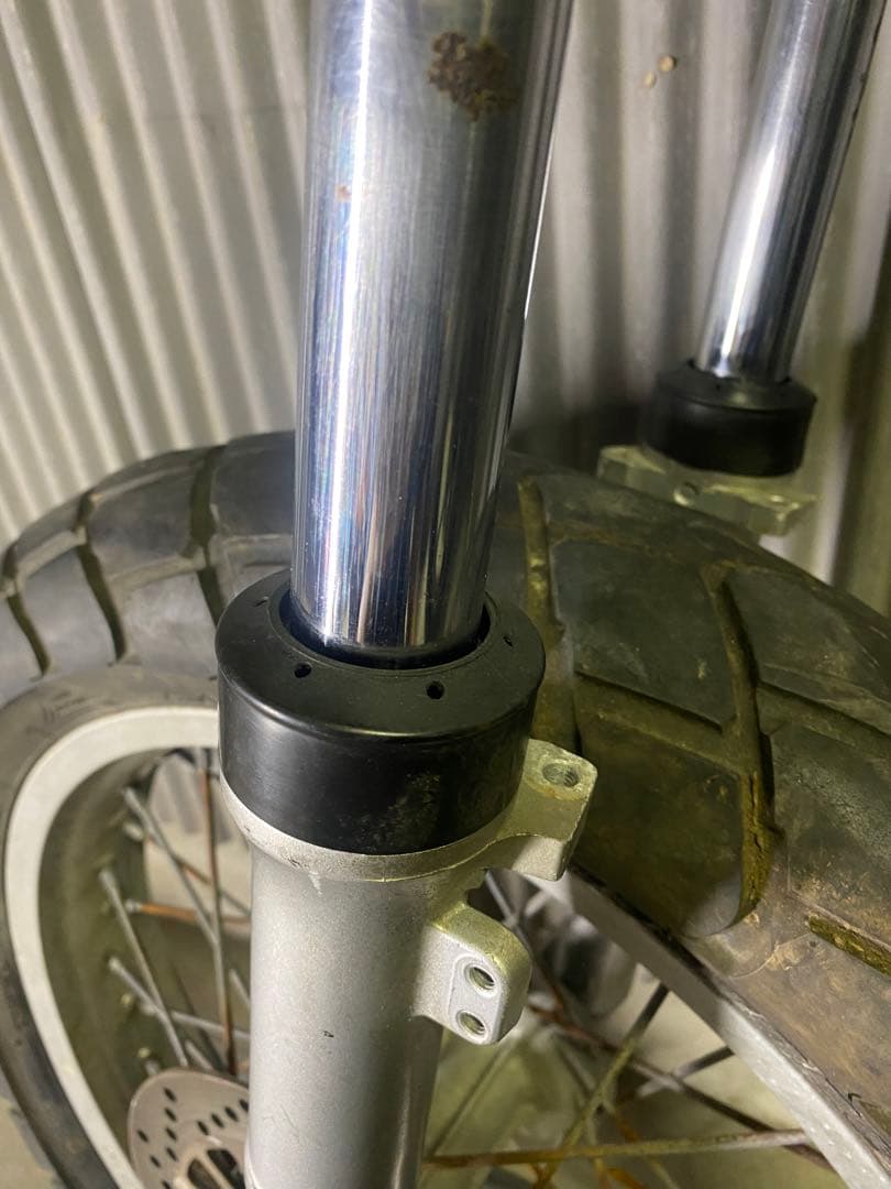 ヤマハtw-220ホイール　フロントフォーク