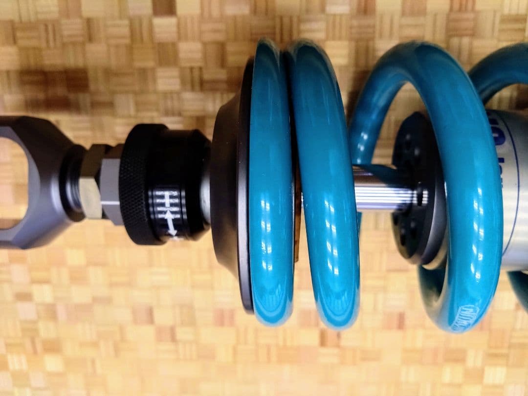 yzf-r7 ナイトロンR1 リアサス