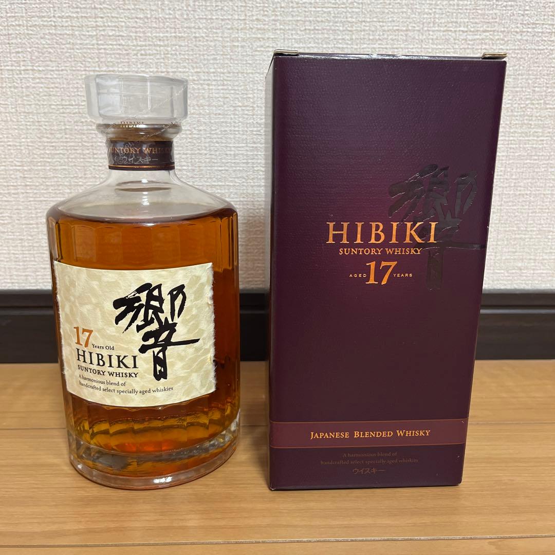 新品未開栓 サントリー 響 17年 700ml