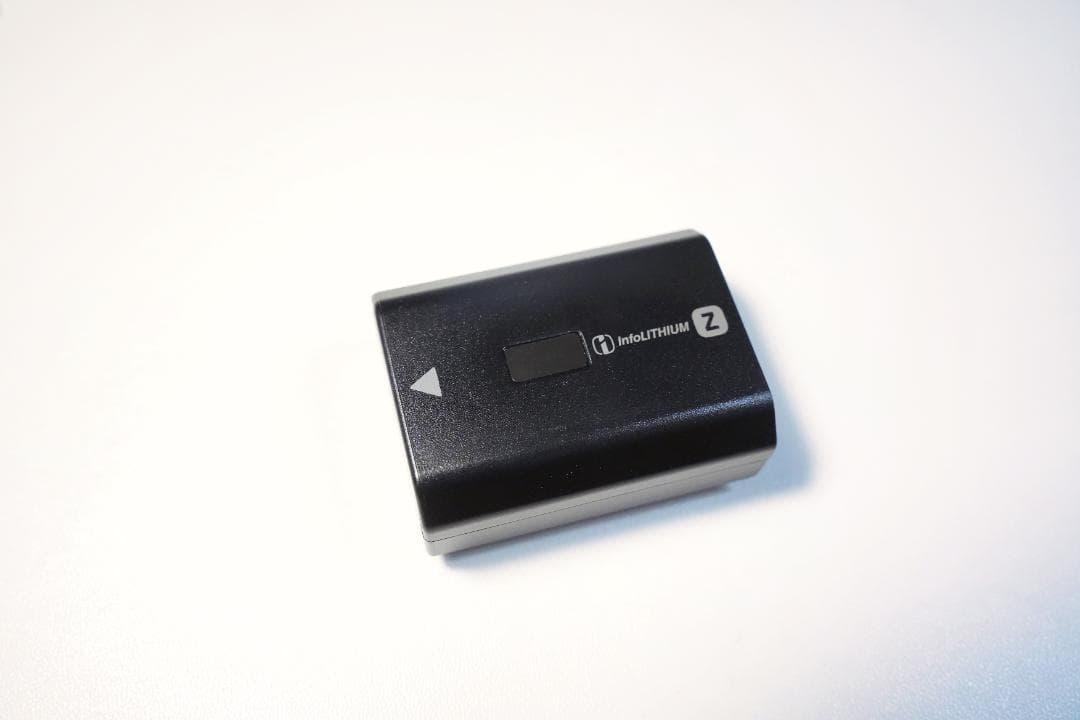 SONYミラーレス一眼カメラ α7III ズームレンズキットILCE-7M3K