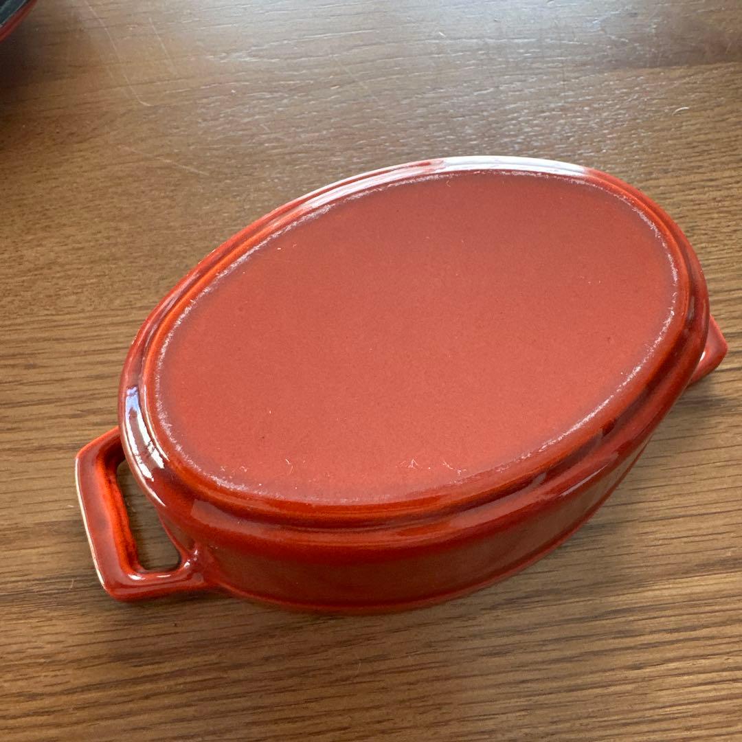 STAUBピコ ココット オーバル チェリー4 1/4 QTサイズ