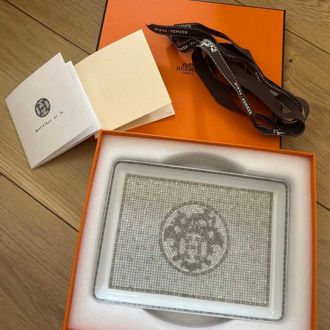 hermes エルメス　モザイクヴァンキャトル　プラチナ　長方形プレート皿